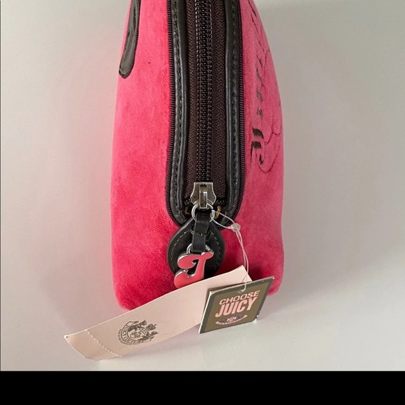 Juicy Couture Graffiti Cosmetic Bag - Picture 3 of 9